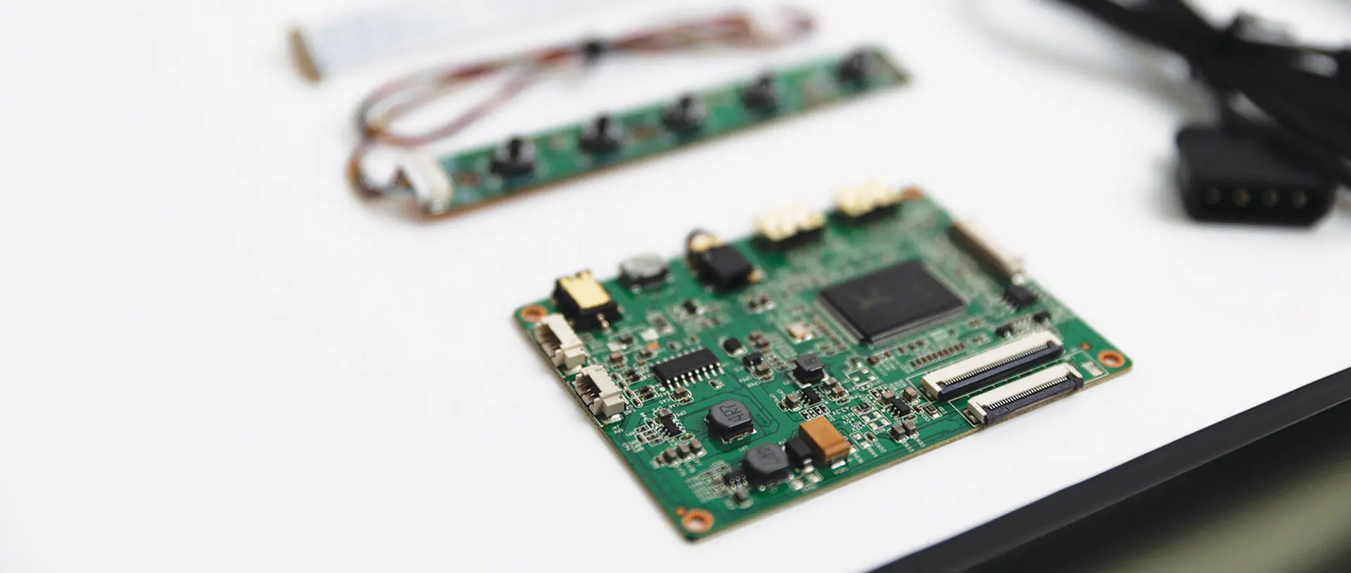 HYTE Y60 LCD DIY KIT - LCD SCREEN 2023