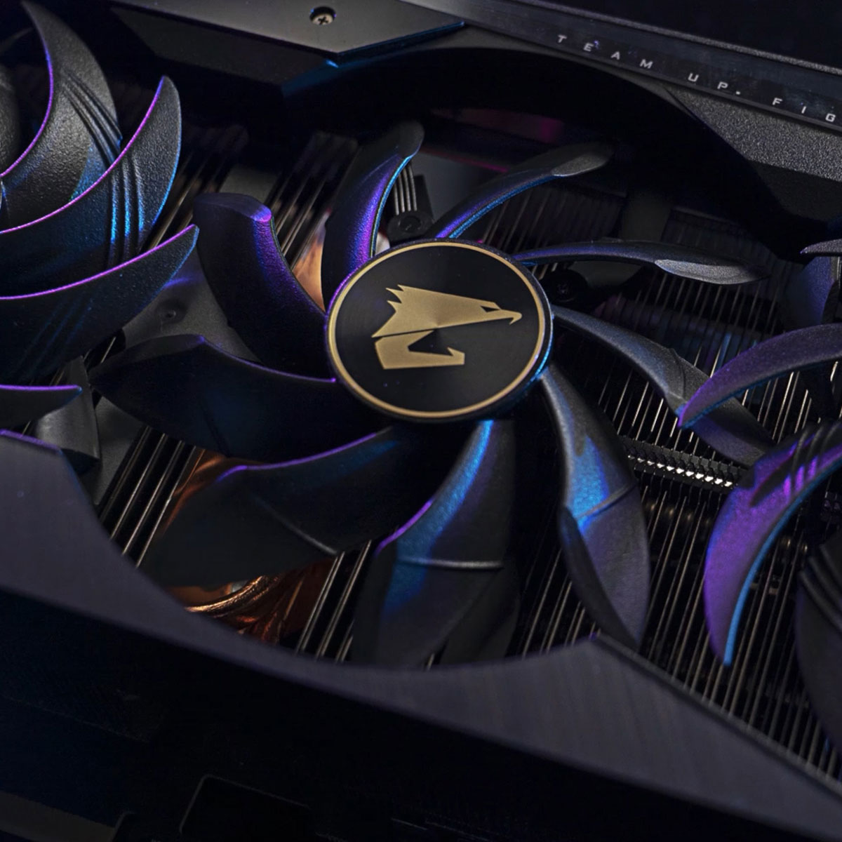 Aorus xtreme x. RTX 3080 AORUS. Gigabyte RTX 3080 AORUS Xtreme. AORUS 3080 extreme. RTX 4060 AORUS Elite.